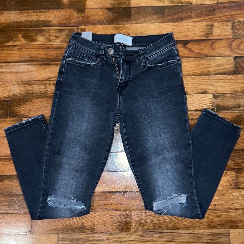 Black skinny jeans